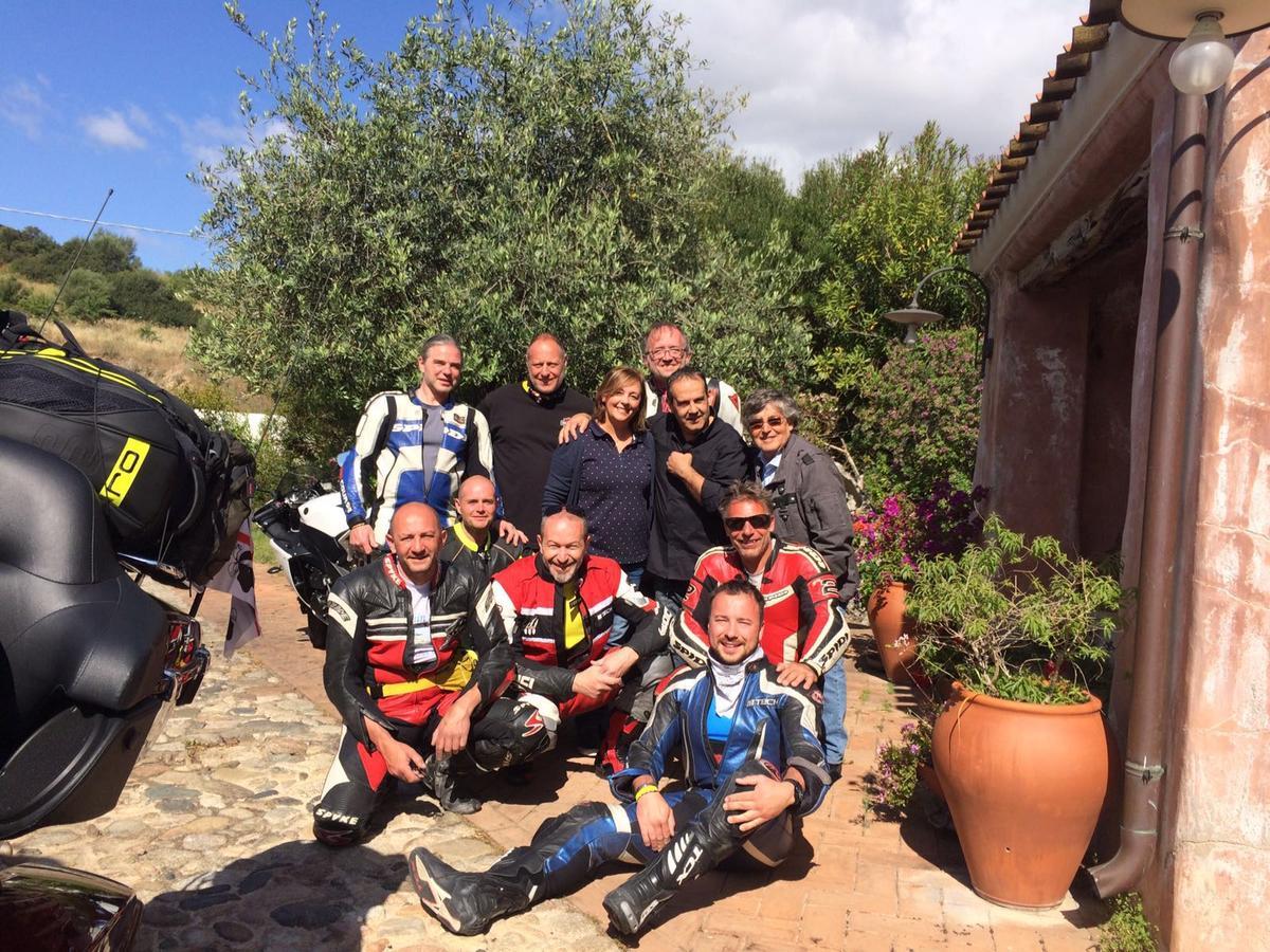 Locanda Tipica Sa Corte Oliena Εξωτερικό φωτογραφία
